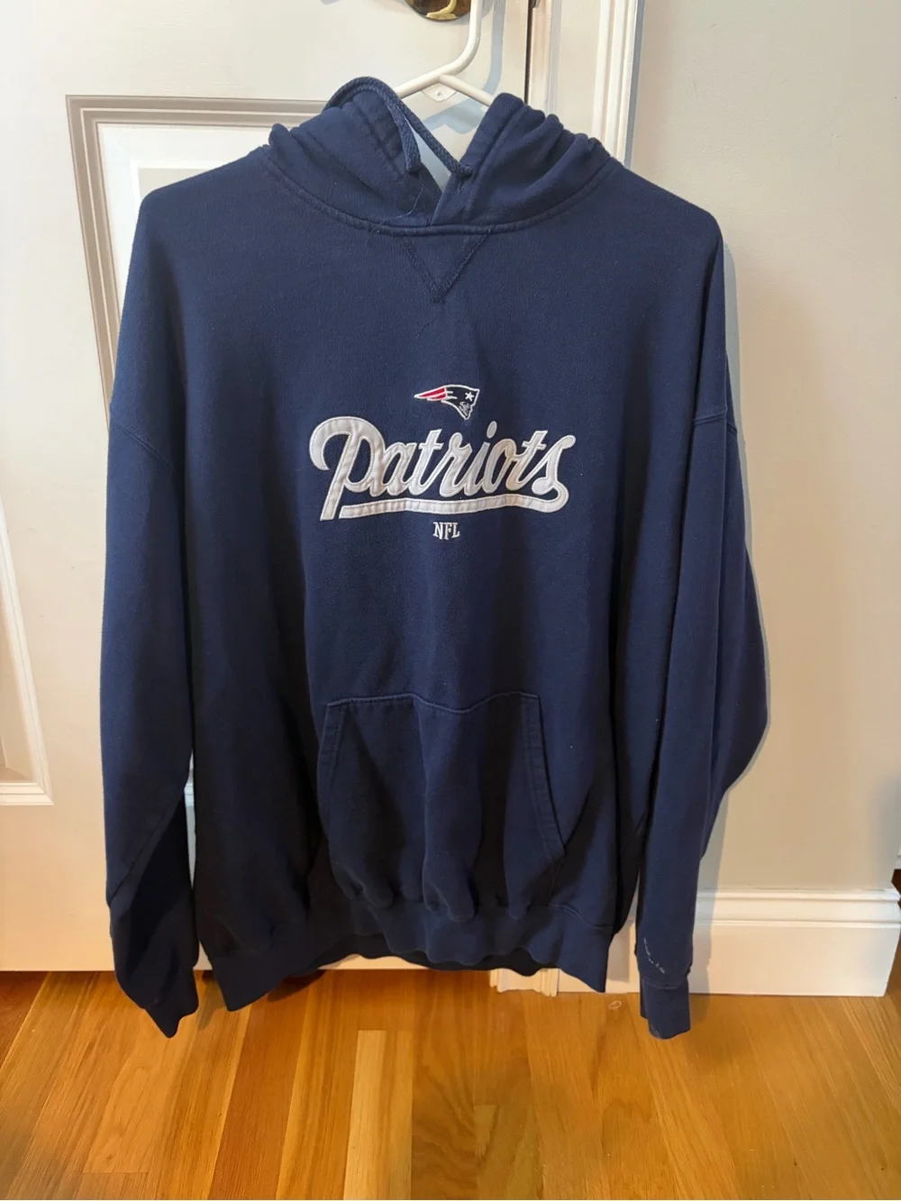 Vintage NFL Navy Patriots Hooded Sweatshirt with Script Logo